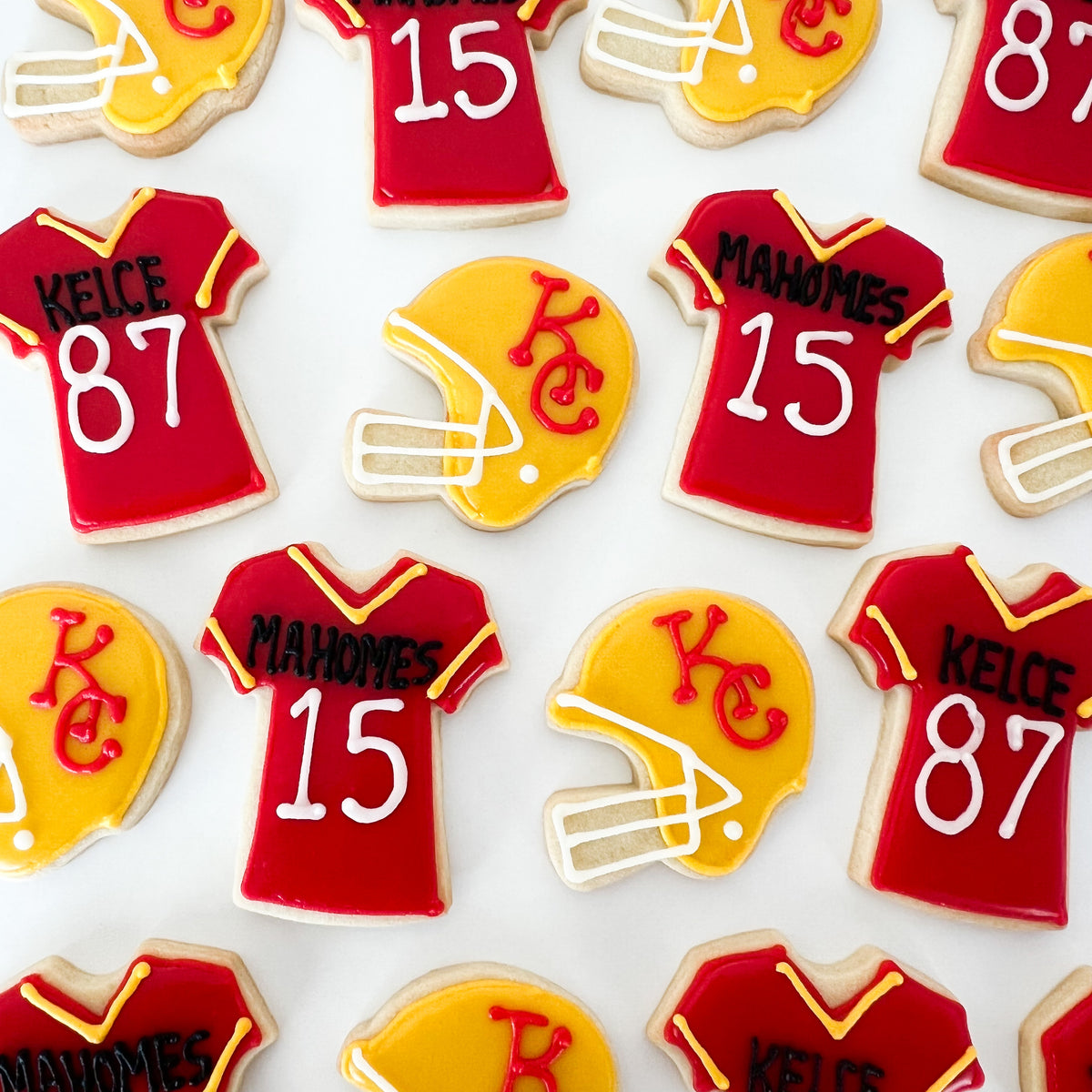 Chiefs Jersey Sugar Cookies – Dolce Bakery